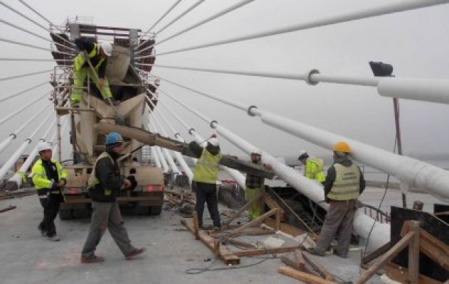 Fenechiu: Podul Calafat-Vidin va fi funcţional pe data de 14 iunie